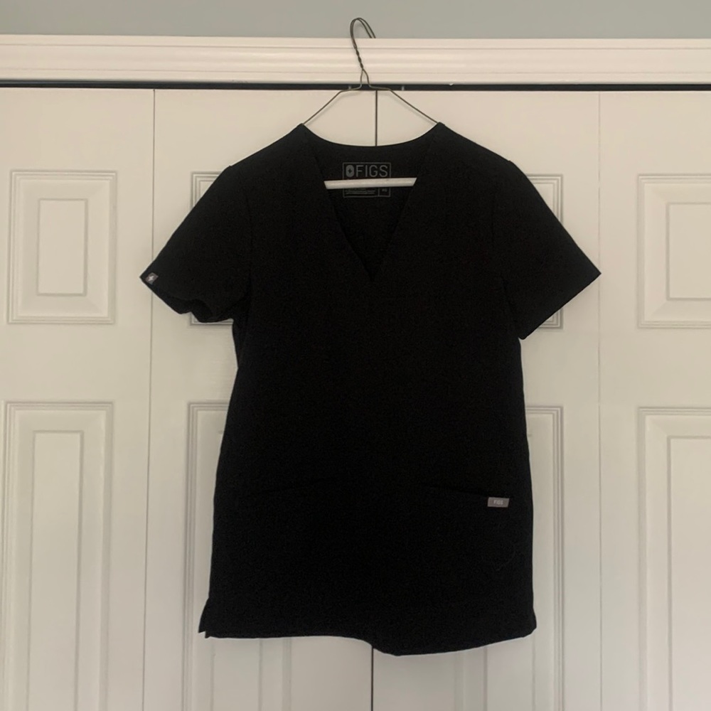 Figs Casma Three-Pocket Scrub Top